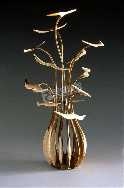 抽象地產(chǎn)創(chuàng)意雕塑設計