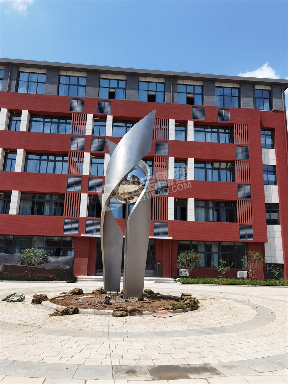 安徽六安毛坦廠中學(xué)校園文化雕塑項目